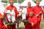 ท่าน(ดร. ธีรภัทร ประยูรสิทธิ )ปลัดฯประกอบพระราชพิธีพืชมงคลจรดพระนังคัลแรกนาขวัญ เป็นพระราชพิธี 2 พิธีรวมกัน คือ พระราชพิธีพืชมงคล พระราชพิธีจรดพระนังคัลแรกนาขวัญ (วันไถหว่าน) ประจำปี 2560 ณ. มณฑลพิธีท้องสนามหลวง